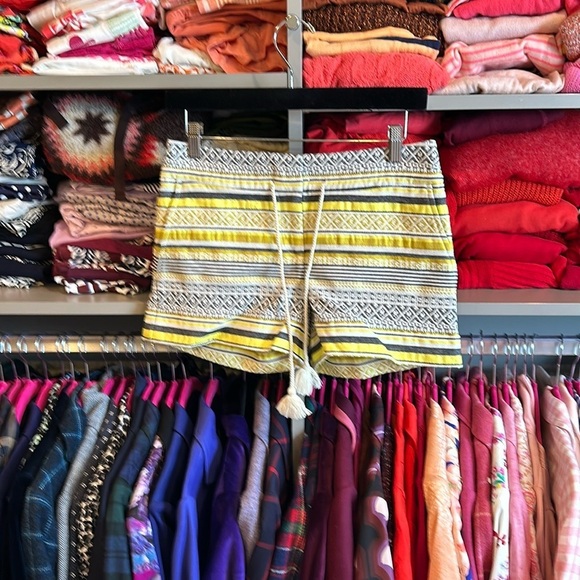 Loft Riviera 4” yellow/gray/white striped shorts size 00 (fits like 0-2)​ - Picture 1 of 3